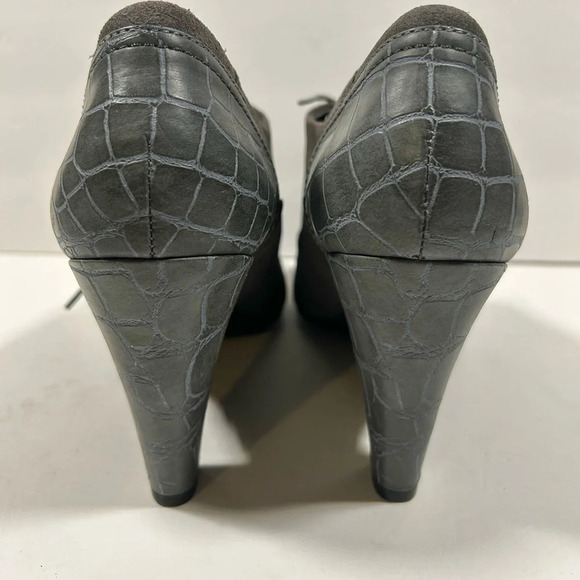 NIB!NICKELS GRAY BOOTS/BOOTIES GRAY SUEDE CROC BACK DESIGN  SIZE 9 M LACE - Picture 5 of 15